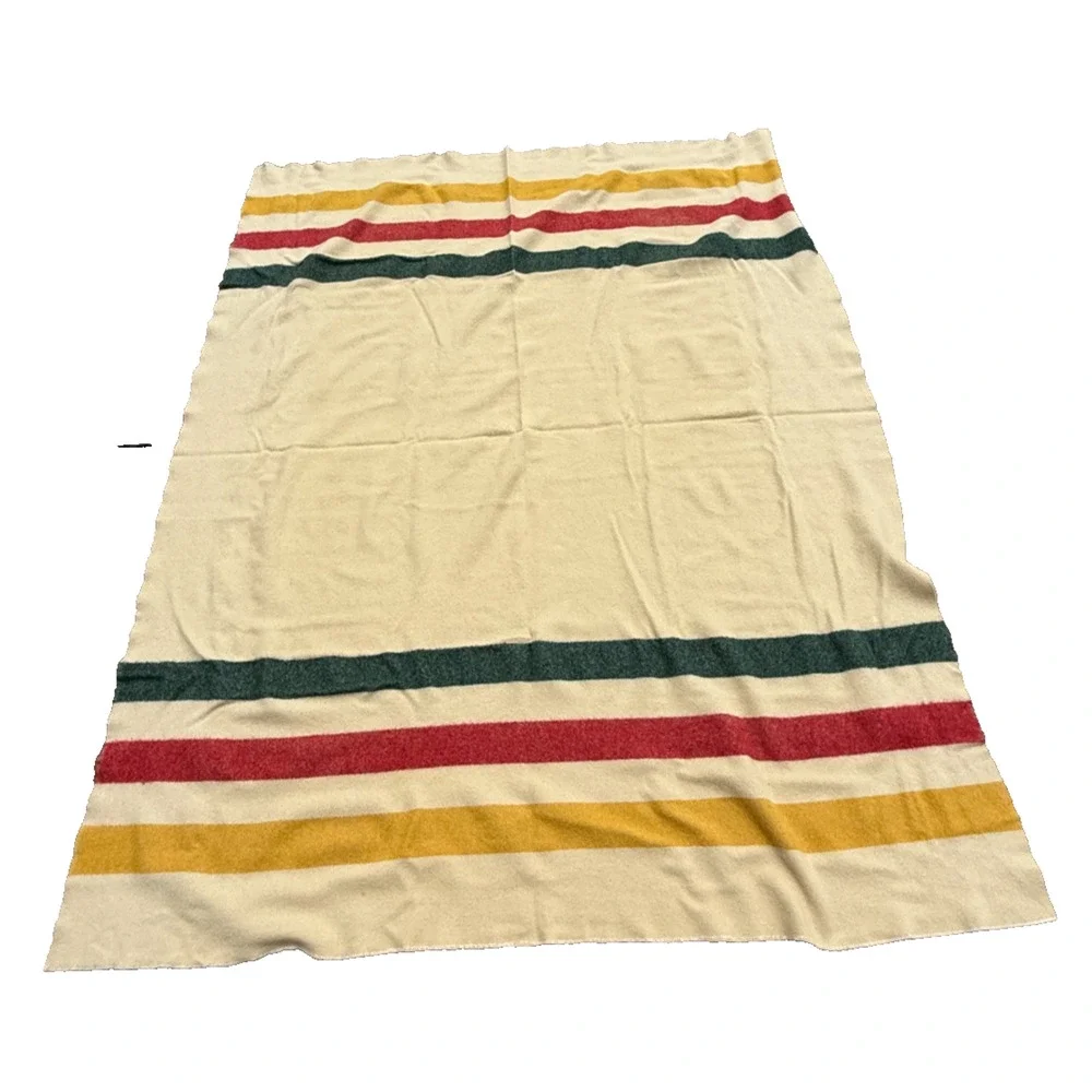 LL Bean Hudson Bay 3 Point Stripe Wool Blanket Twin 63 x 78 Mid 1960s-1970 VTG